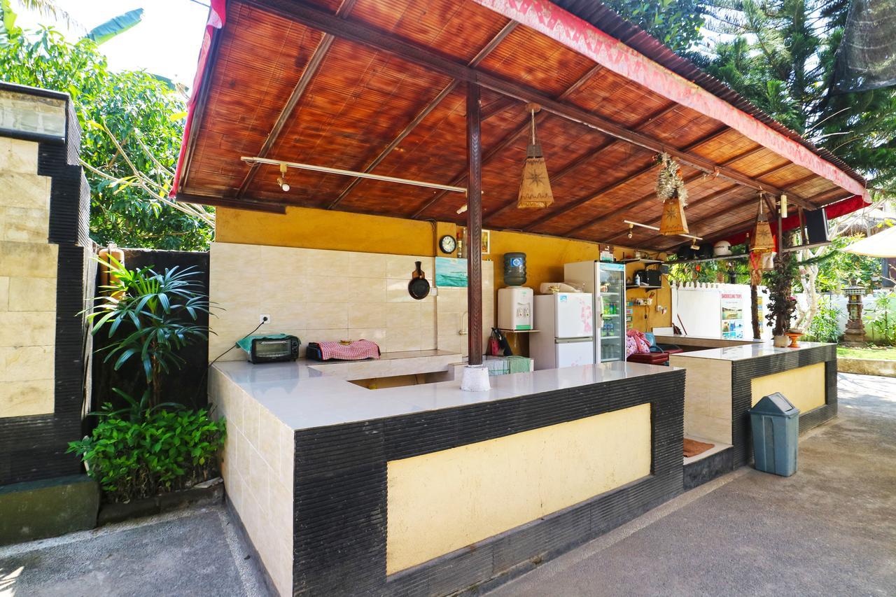 Sunjaya Kubu Guesthouse Lembongan Exteriör bild