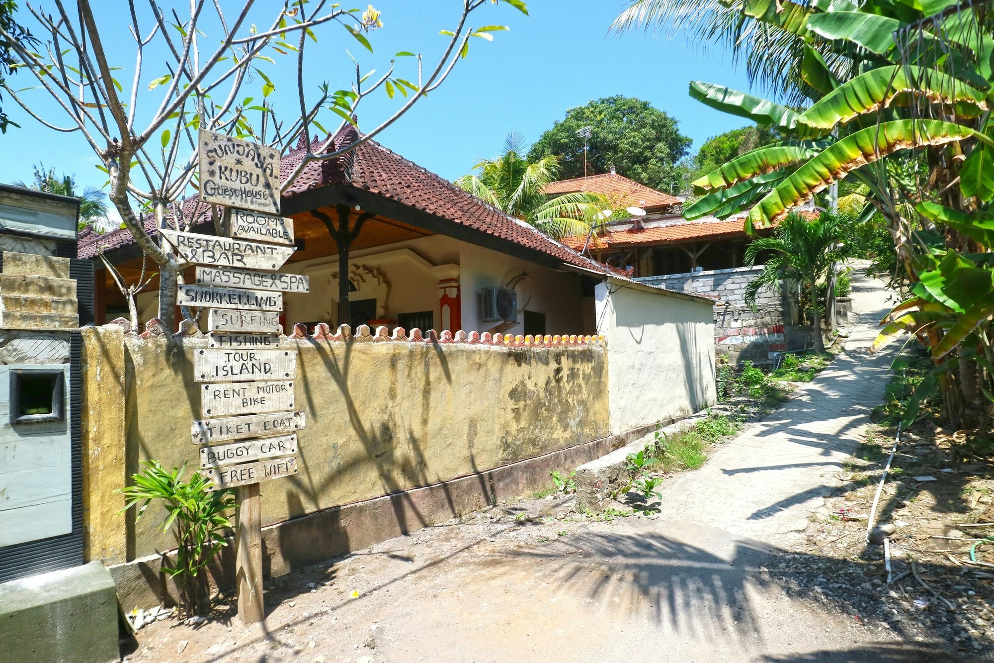Sunjaya Kubu Guesthouse Lembongan Exteriör bild